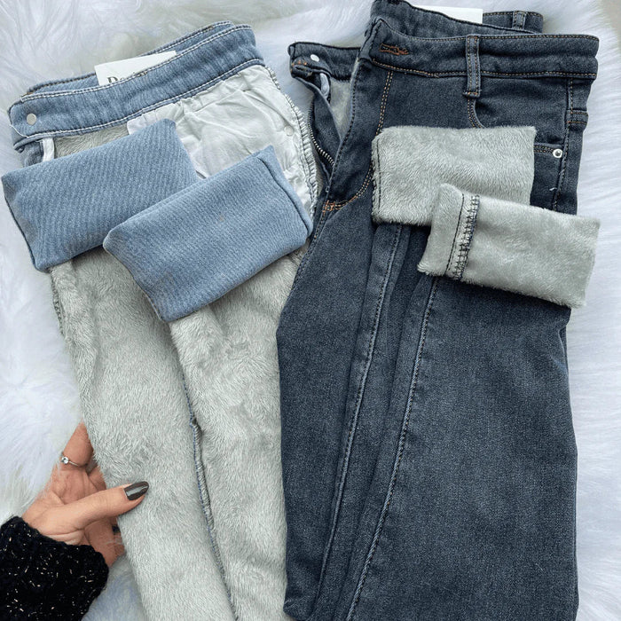Calça Jeans Hannah Forrada e Aconchegante