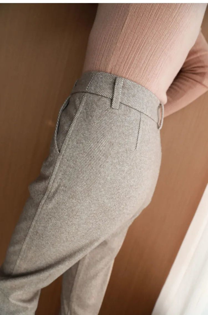 Calça Monique Estilo Atemporal Elegante e Confortável